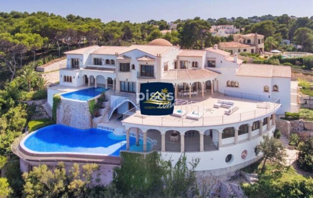 Imagen: La villa más cara de la provincia de Alicante rebaja su precio