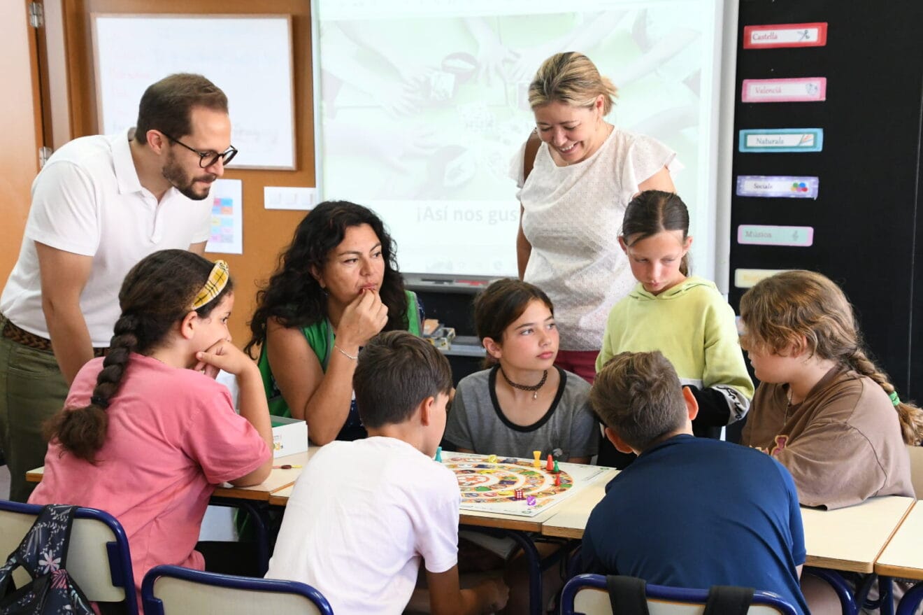 Realizando los talleres de educación ambiental