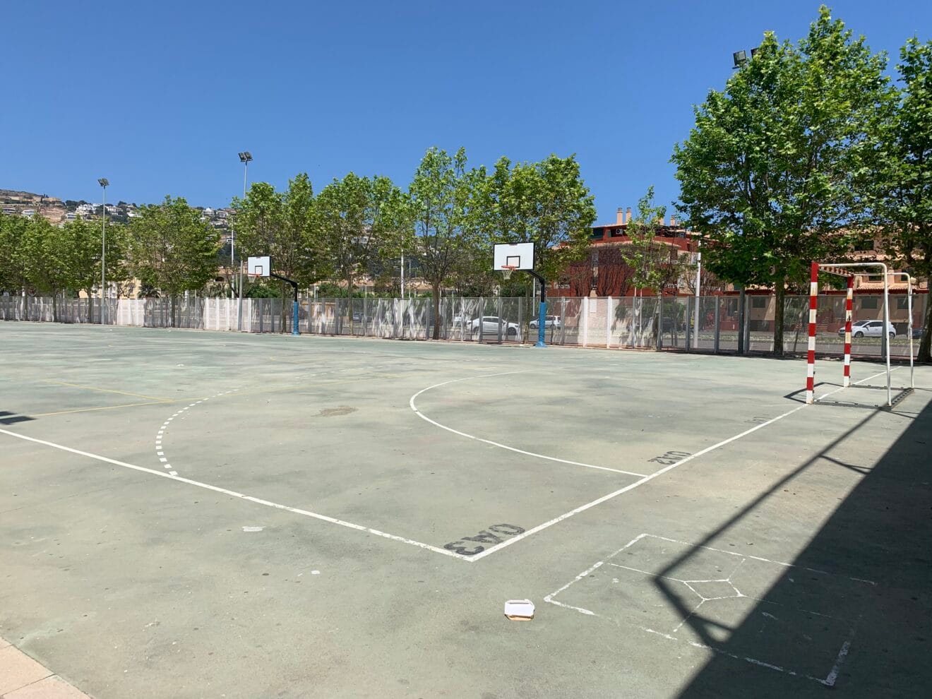 Zona deportiva al aire libre del IES La Mar de Xàbia