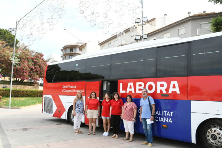 Autobús LABORA en Xàbia
