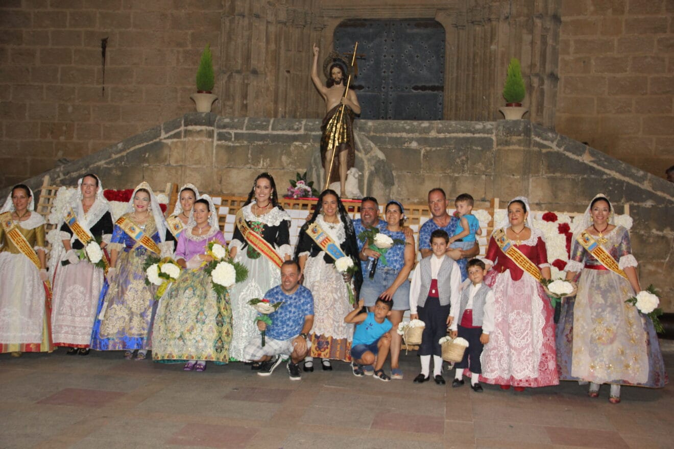 Ofrenda de flores a San Juan 2022 (100)