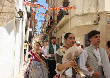 Pasacalle de Calle Engalanadas