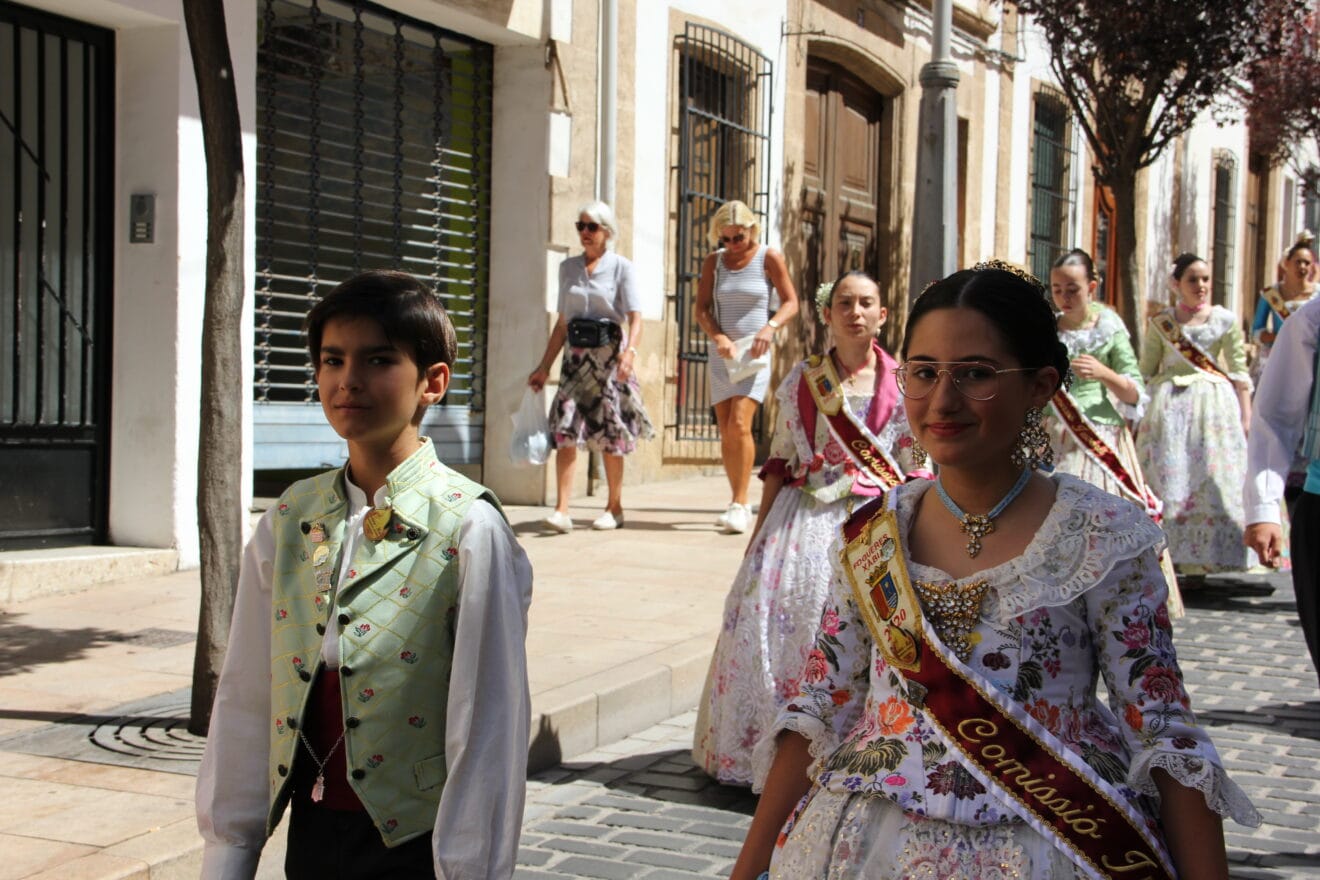 Pasacalle de Raïm i Bacores de Fogueres Xàbia 2022 (8)