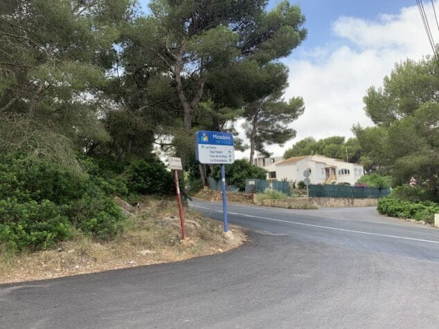 Imagen: Punto de acceso al mirador de la Falzia