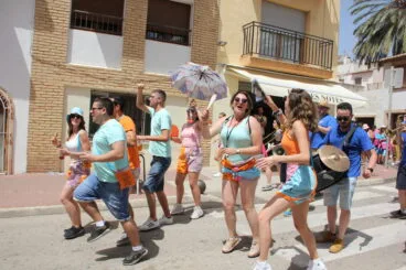 Grupo de Quintos durante el desfile