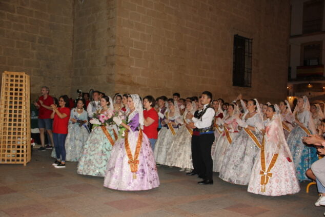 Imagen: Quintos al finalizar la Ofrenda de flores a San Juan 2022