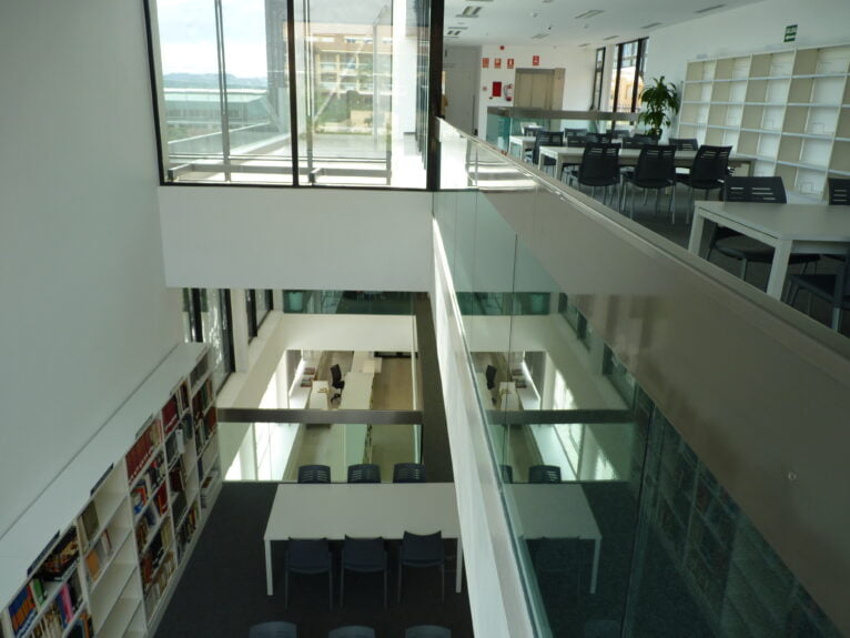 Sales de consulta i estudi a les plantes superiors de la Biblioteca de Duanes. Foto AMX