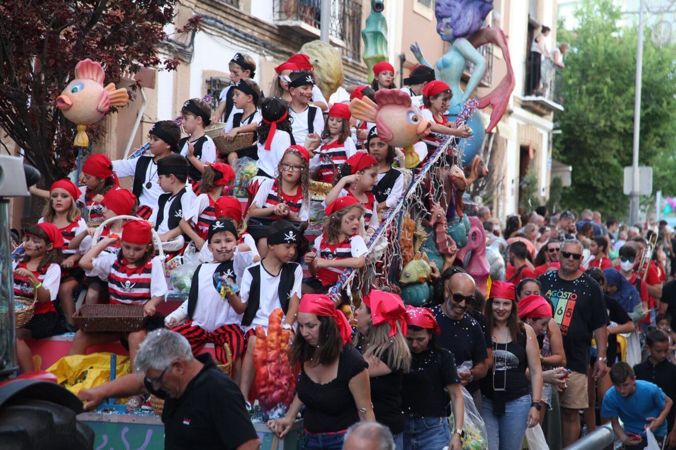Segundo día de desfile de carrozas (8)