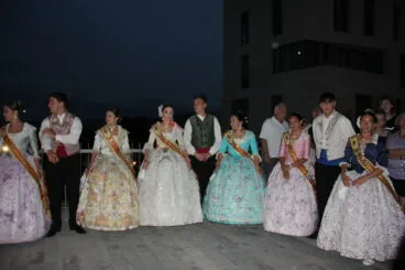 Serenata de la Tuna a Reinas, damas y presidentes (2)