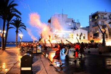 Embajada mora y rendición del castillo-Moros i Cristians Xàbia 2022 (1)