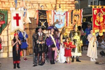 Embajada mora y rendición del castillo-Moros i Cristians Xàbia 2022 (39)