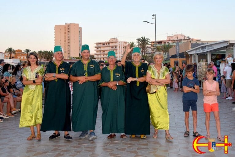 Filà Al-Tarik's en la entraeta del Arenal