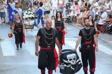 Ofrenda a Sant Jaume-Moros i Cristians Xàbia 2022 (13)