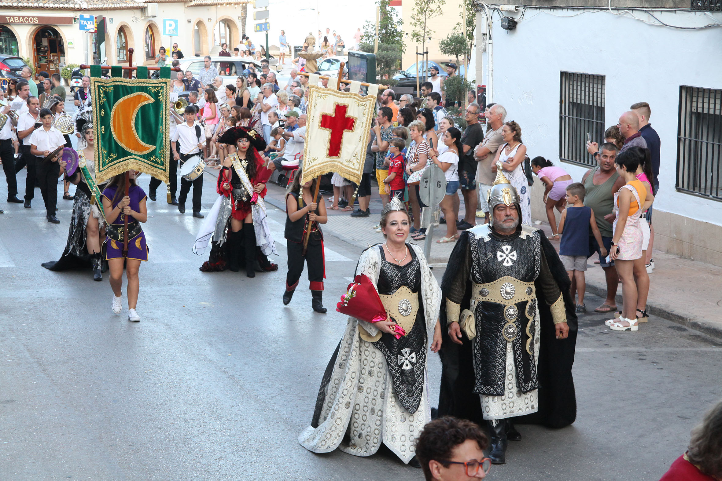 Ofrenda a Sant Jaume-Moros i Cristians Xàbia 2022 (16)