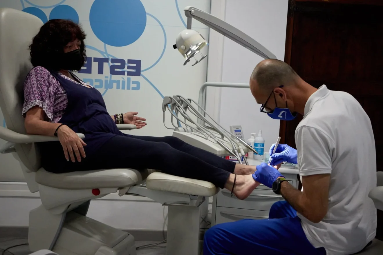 podologia-en-denia-clinica-podologica-estevez.jpg