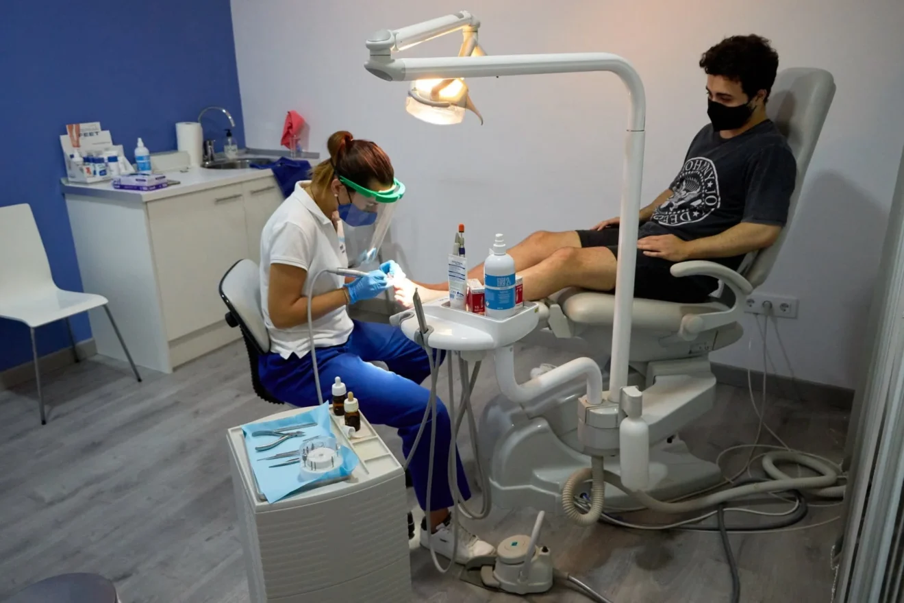 podologo-en-denia-clinica-podologica-estevez.jpg