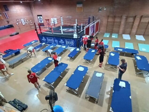 Imagen: Cruz Roja Xàbia habilita el hospital de campaña en Pego