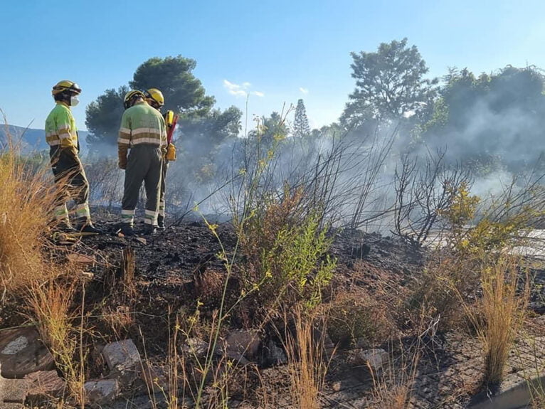 Incendio a las faldas del Montgó en Xàbia 09