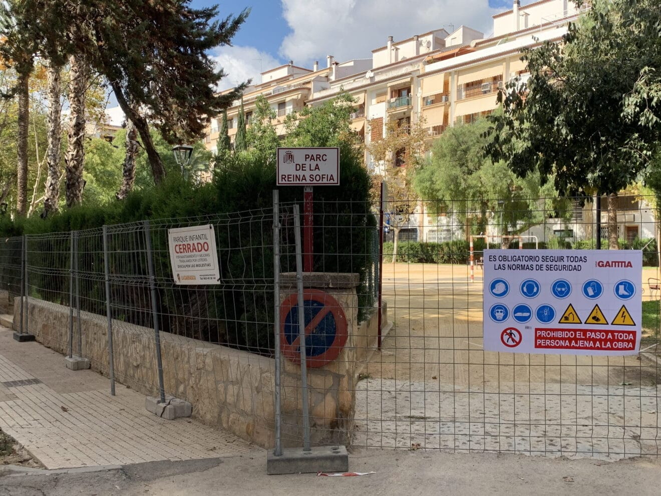 Paralizadas las obras de remodelación del parque Reina Sofía