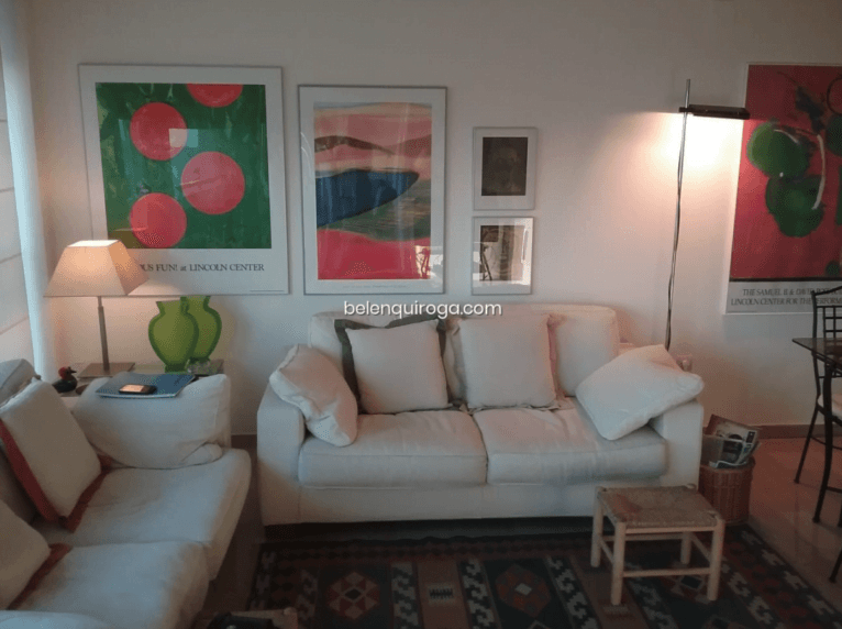 Salón del ático dúplex en Jávea