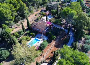 Vista aérea de la finca en venta