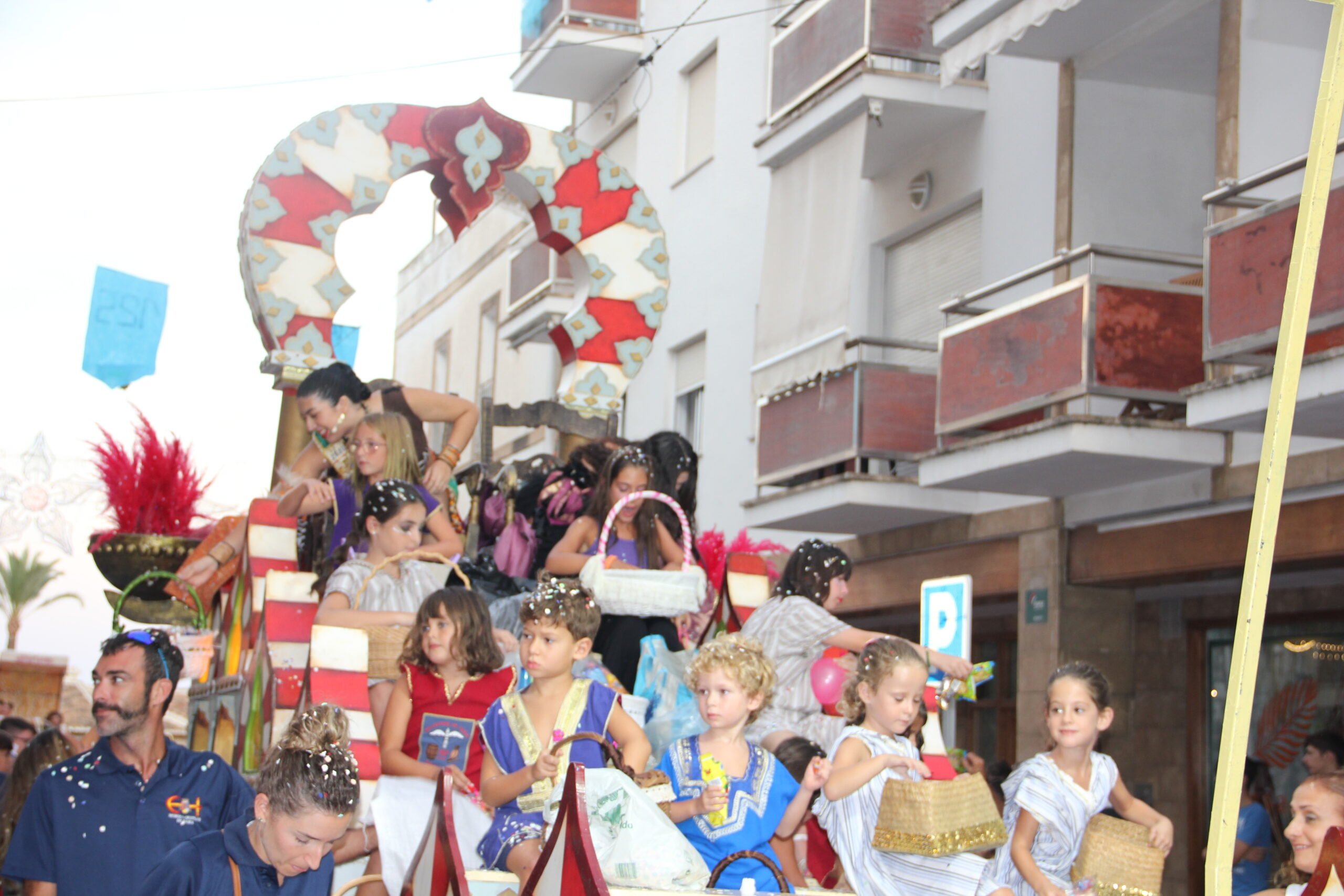Cabalgata de Carrozas Fiestas de Loreto 2022 (71)