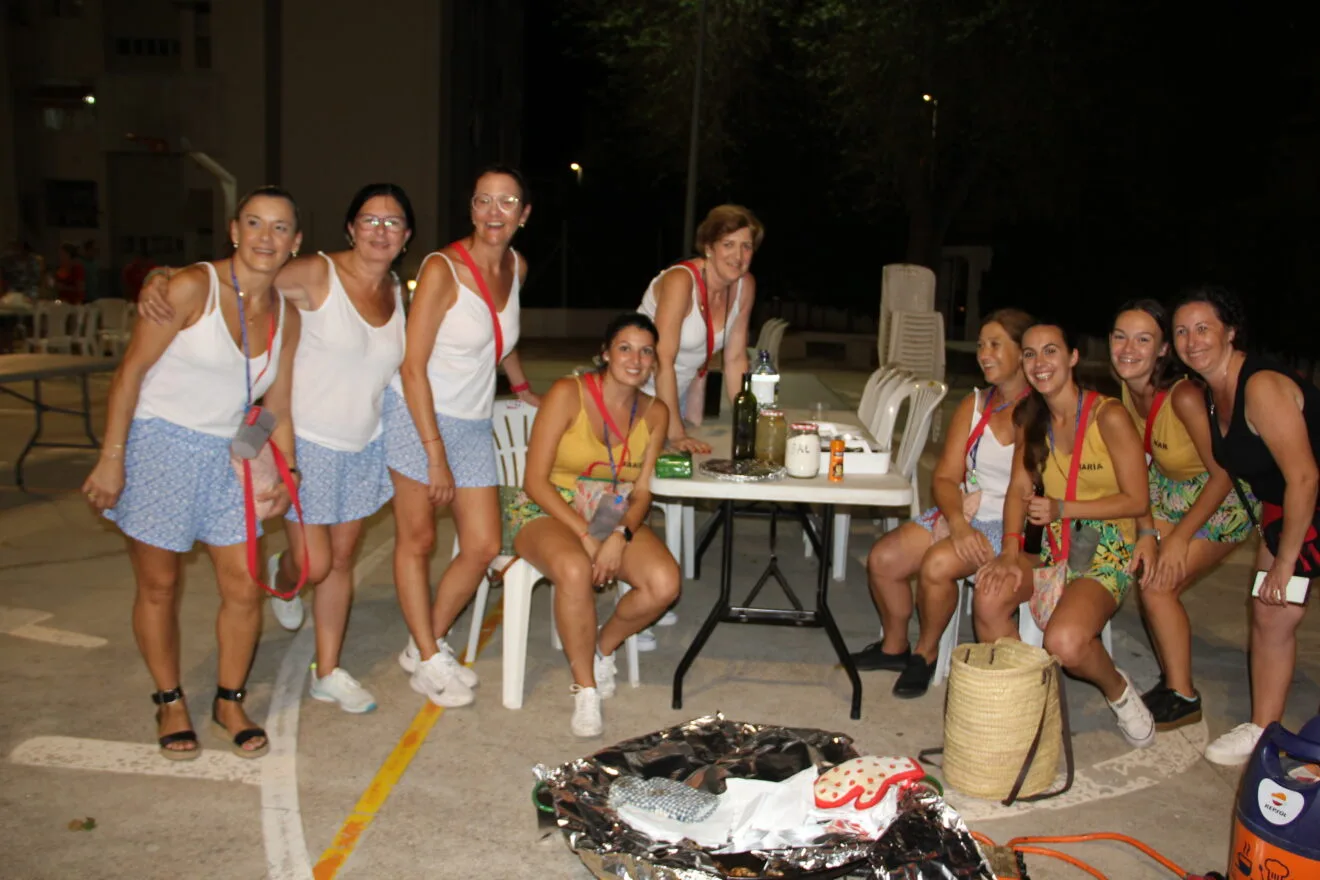 Concurso de paellas 'Les Marineres' en Fiestas de Loreto Xàbia (1)