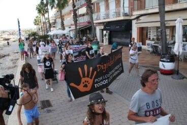 Manifestación antitaurina en Xàbia (12)