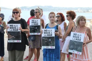 Manifestación antitaurina en Xàbia (3)