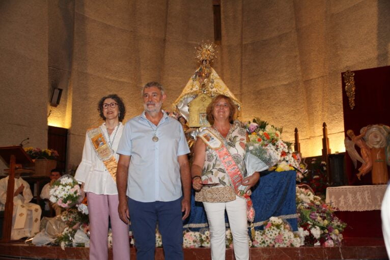 Ofrenda de flores a la Virgen de Loreto 2022 (136)