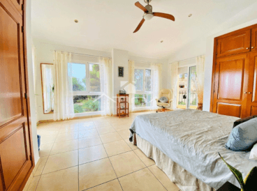 Preciosas vistas desde el dormitorio principal