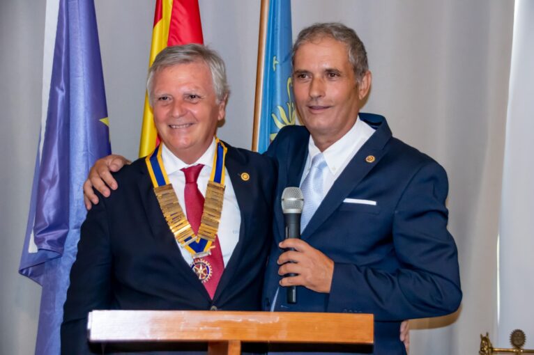 Toni Marí y Fernando Ruiz del Club Rotary Jávea