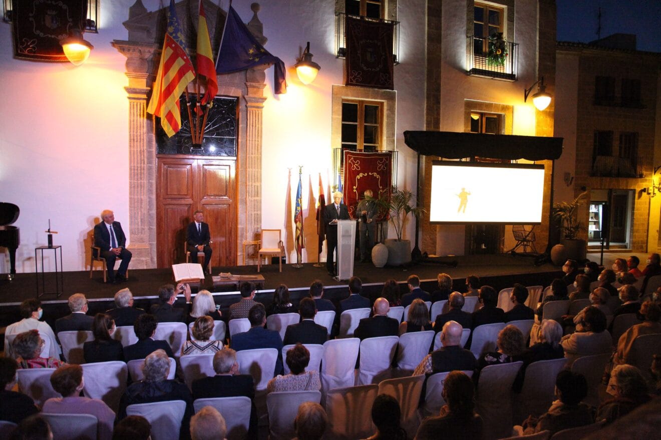 Acto institucional del 9 octubre 2021