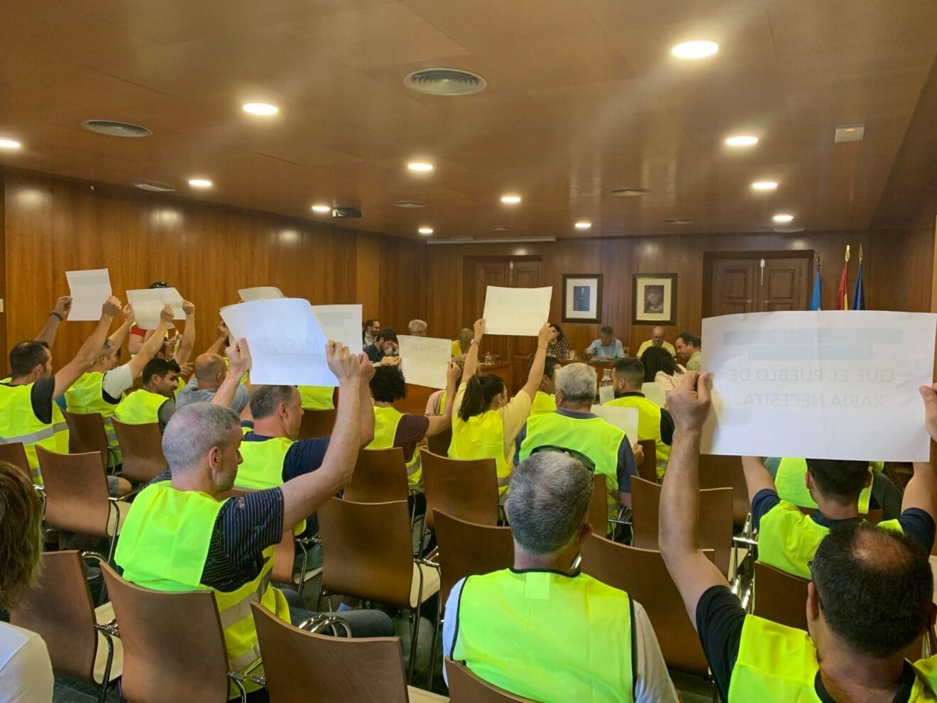 Agentes de la Policía Local en una de las manifestaciones en el Pleno