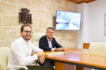 Alberto Tur y José Chulvi informan sobre el segundo pabellón de deportes