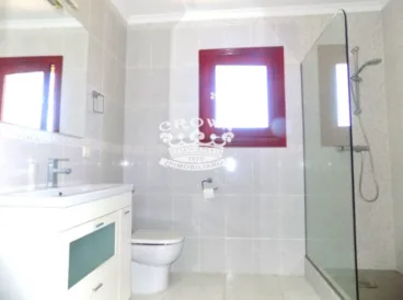 Baño de la vivienda con ducha