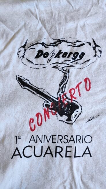 Logo de Deskarga en el anuncio de su concierto