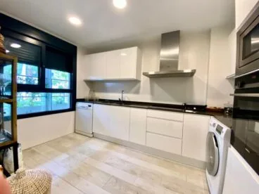 Moderna cocina totalmente equipada