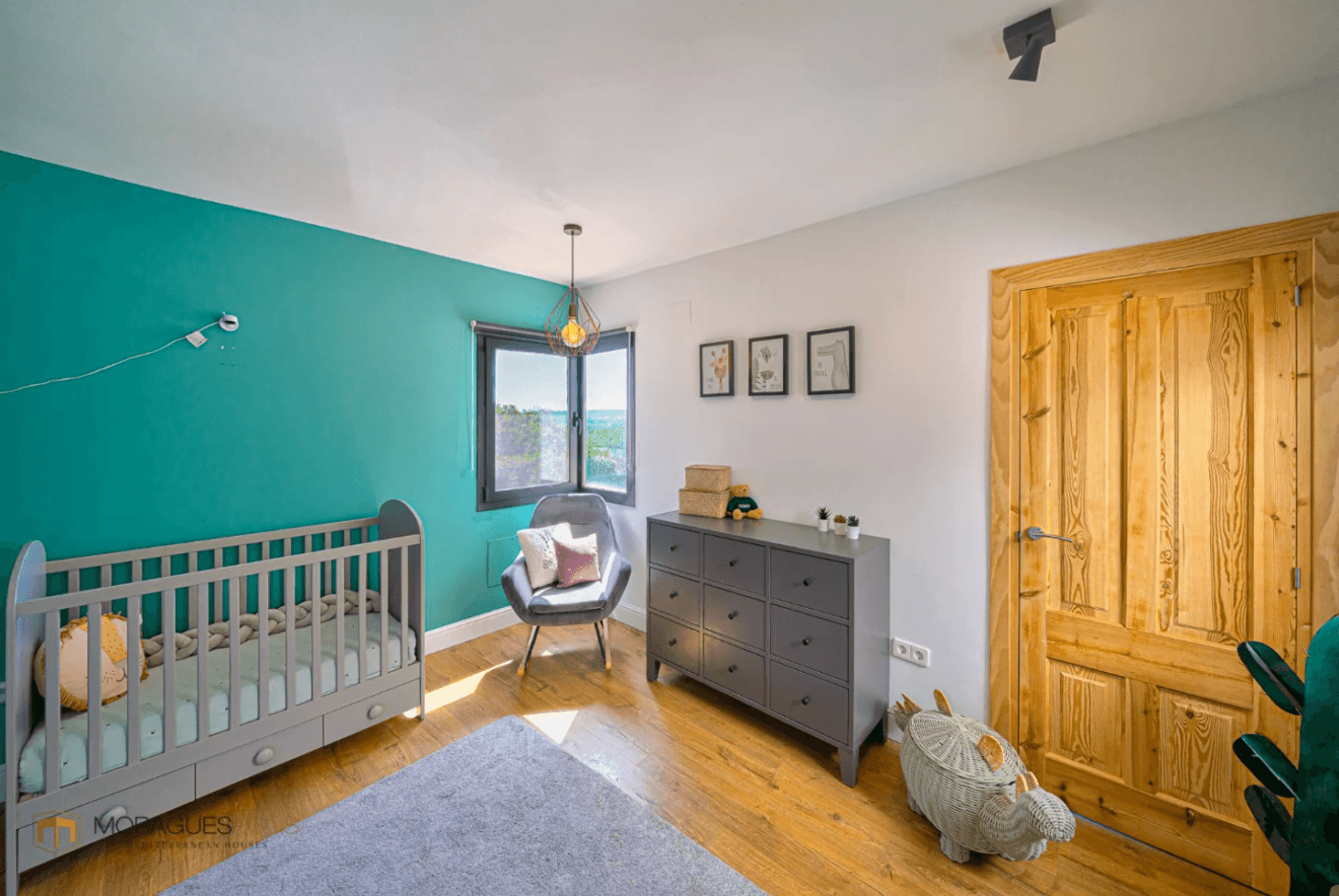 Moderno dormitorio infantil