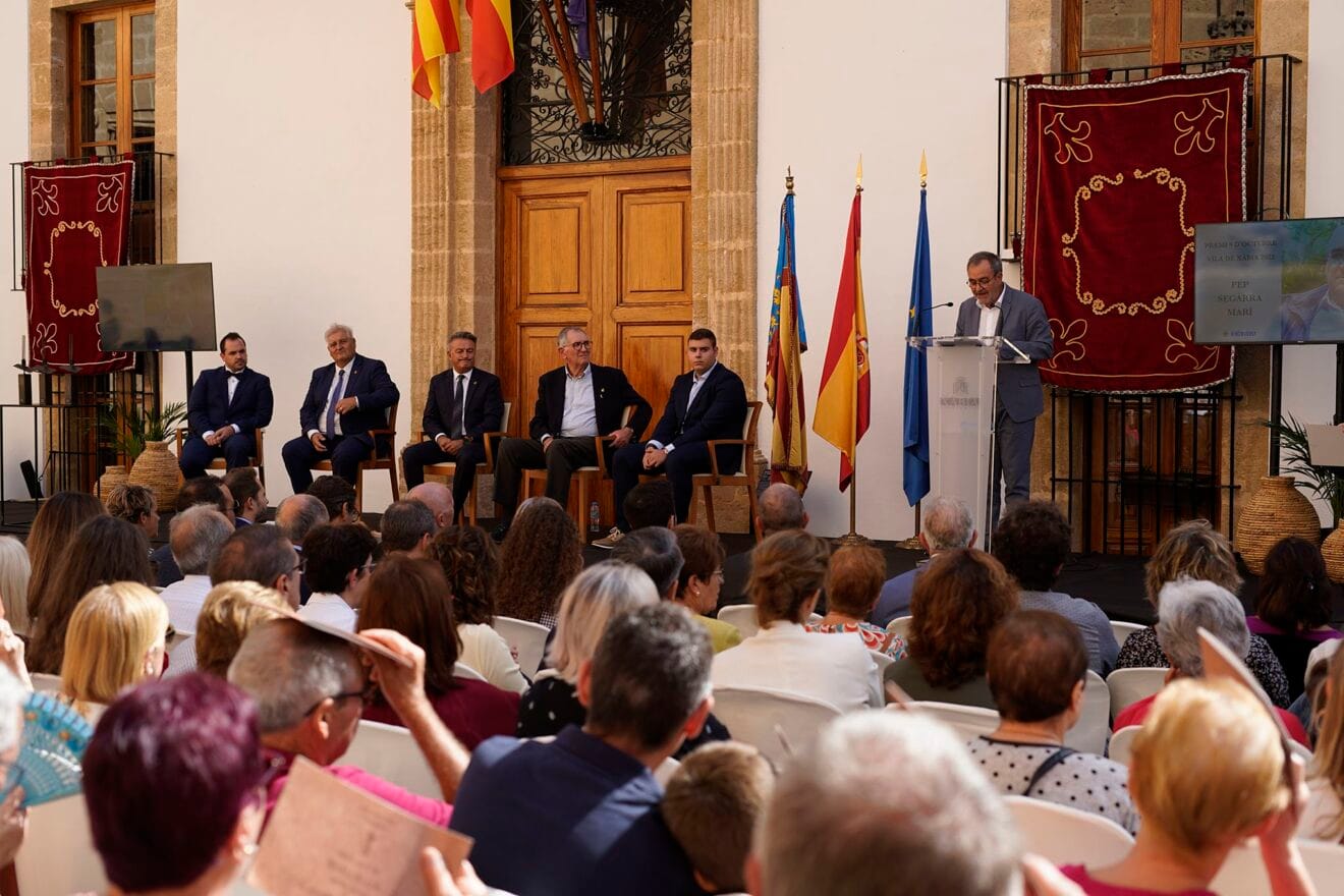 Premios Vila de Xàbia en el 9 d'Octubre 06