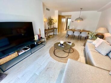 Salón-comedor muy luminoso y moderno