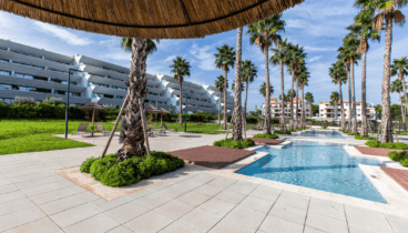 Urbanizaciones con piscina comunitaria