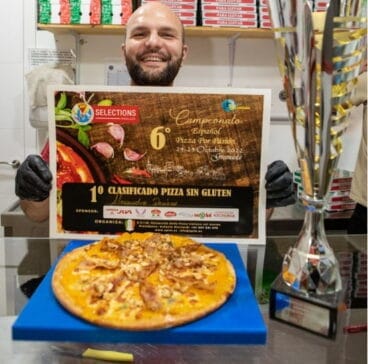 Alessandro gana el primer premio a la pizza sin gluten