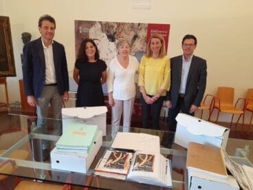 Donación del archivo personal de Manuel Bas Carbonell
