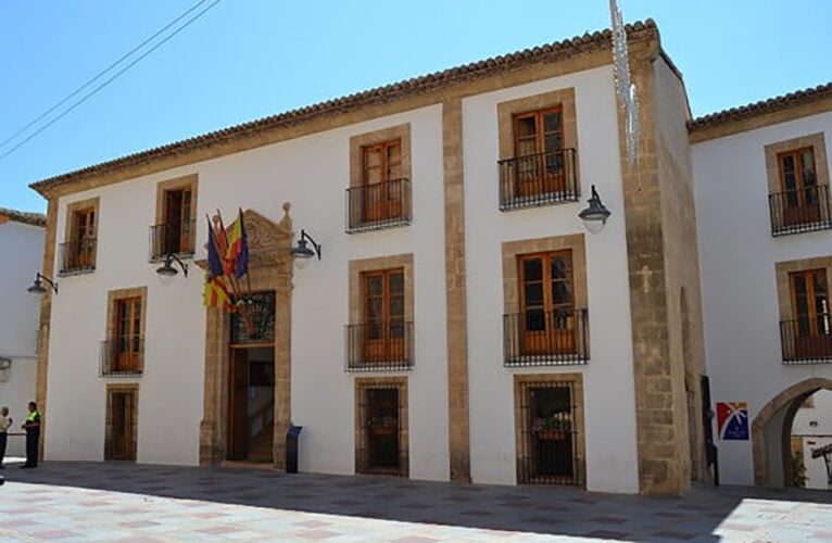 Fachada del Ayuntamiento de Jávea