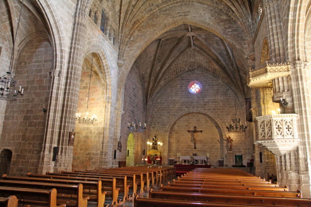 Imagen: Interior de la Iglesia San Bartolomé de Xâbia