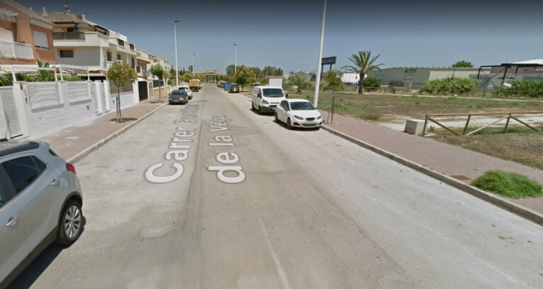 Los vecinos de una calle de Xàbia denuncian las multas masivas por estacionamiento