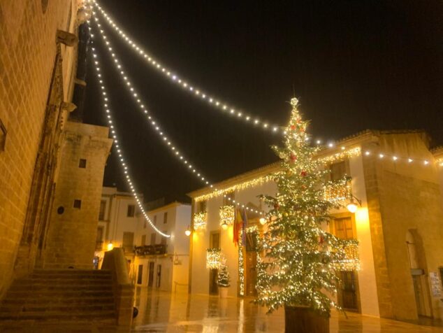 Imagen: Decoración navideña en la Plaza del Ayuntamiento