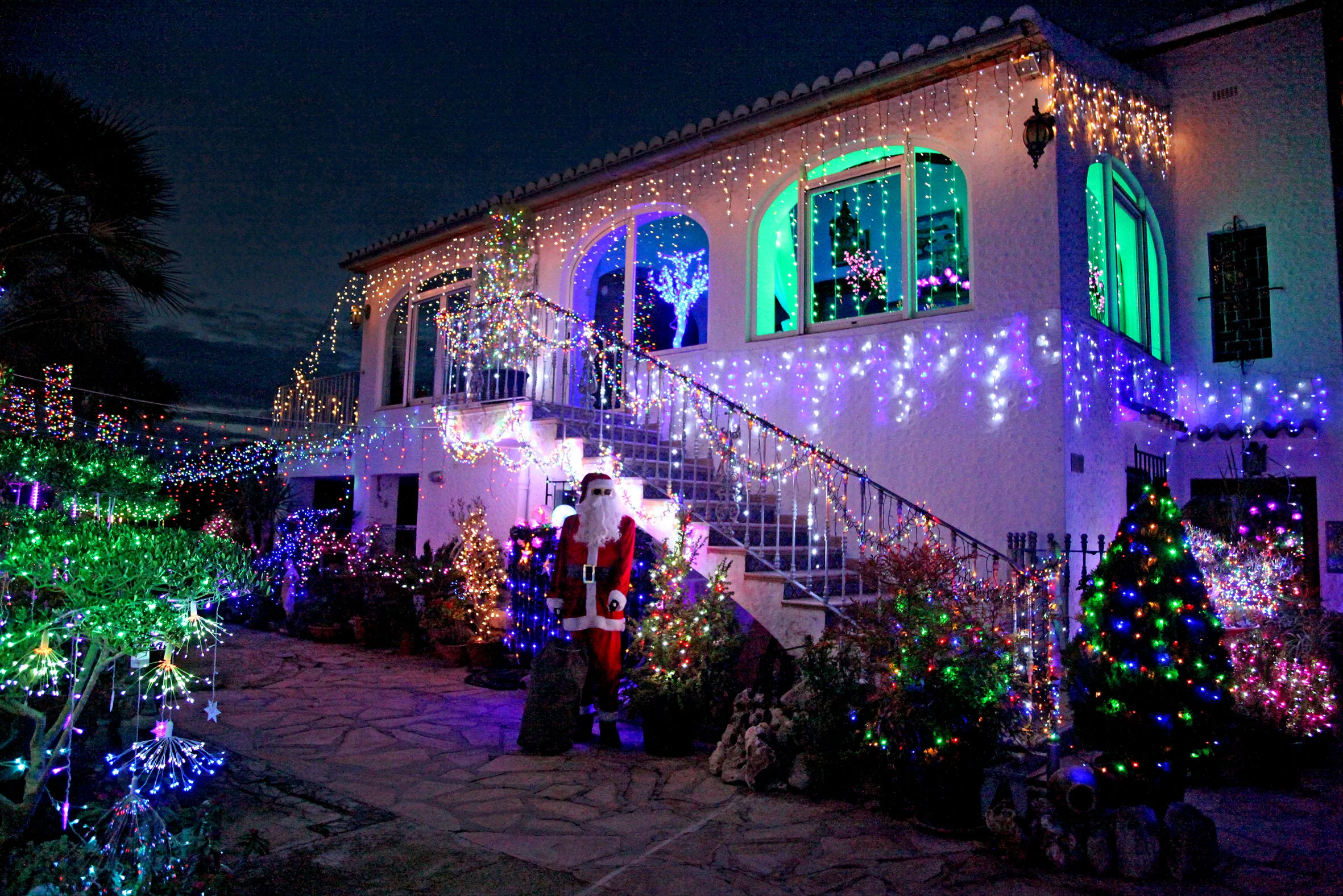 Iluminación navideña en una casa de Xàbia (3)