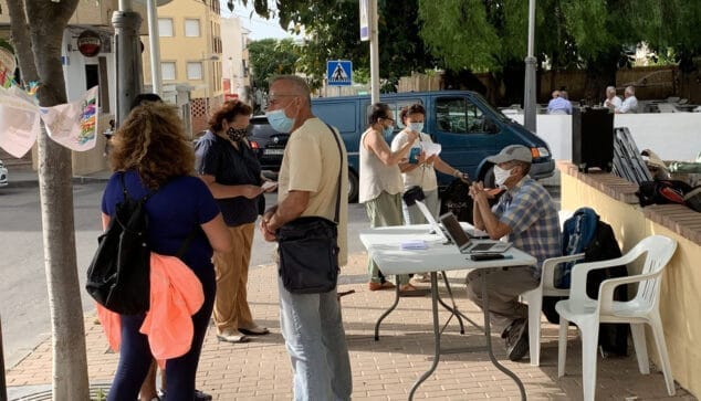 Imagen: Mesa informativa de Podemos Jávea (archivo)